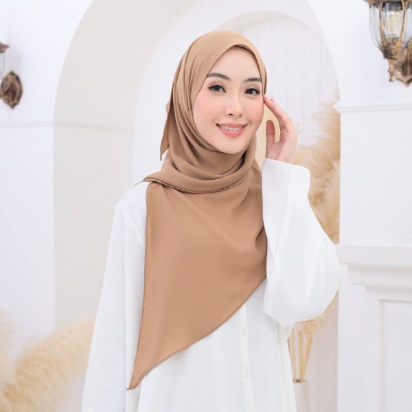 Tyra Tri Shawl - Mocha - Image 2