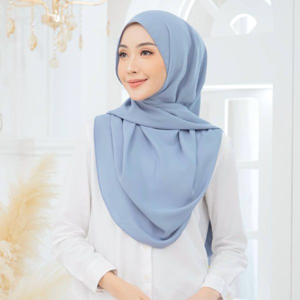 Tyra Curve Shawl - Steel Blue - Image 3
