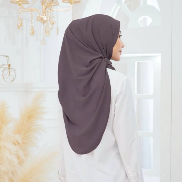 Tyra Curve Shawl - Sour Plum - Image 2