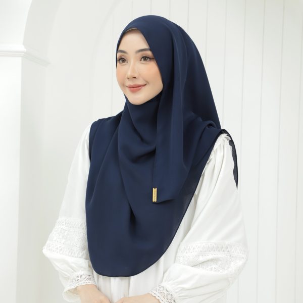 Instant Shawl Kayla - Deep Blue - Image 4