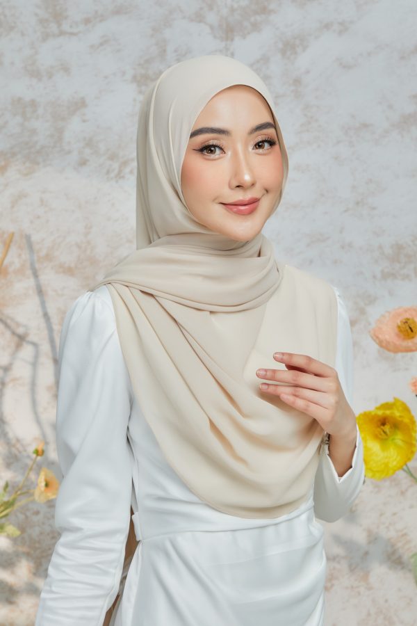 Semi Lazy Shawl - Cheese Cake - Image 2