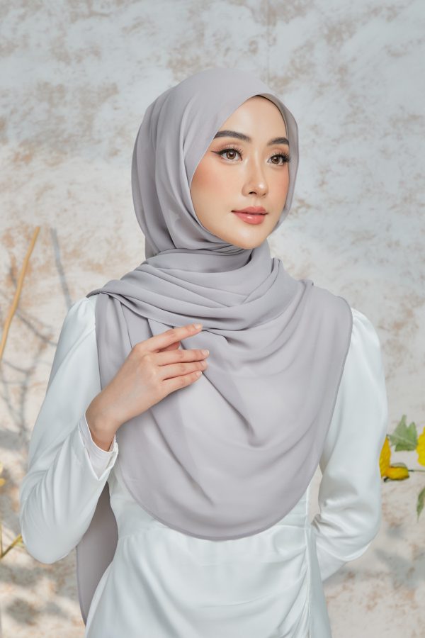 Semi Lazy Shawl - Dust Grey - Image 2