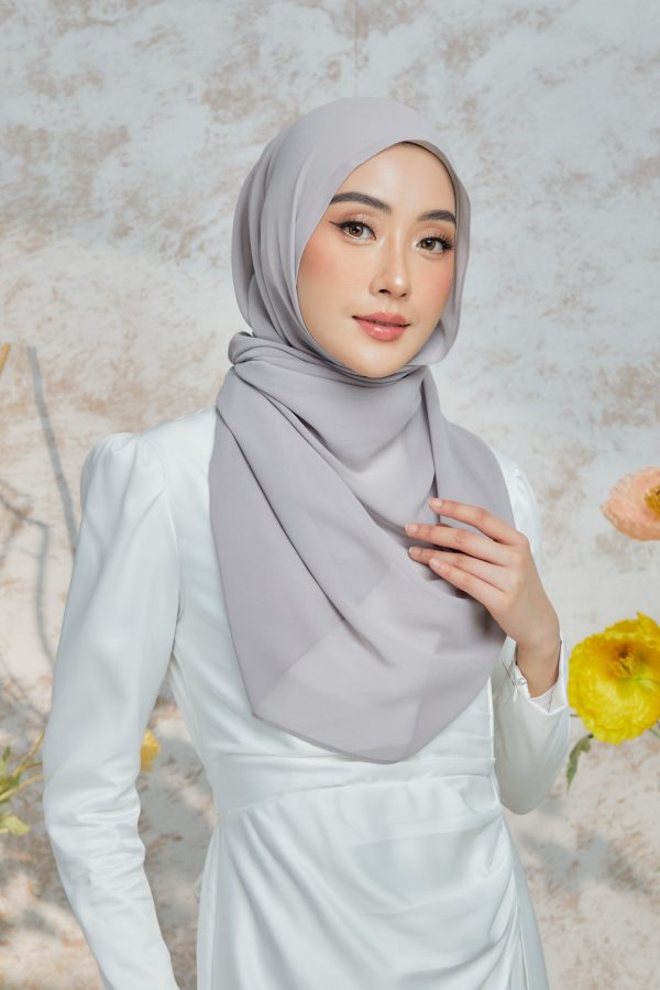 Semi Lazy Shawl - Dust Grey - Image 4