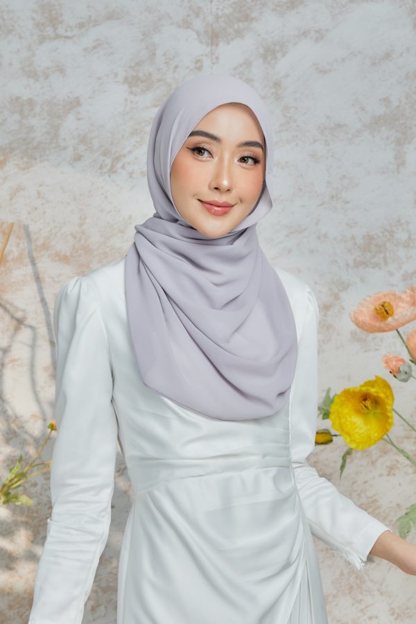 Semi Lazy Shawl - Lilac Skies - Image 3